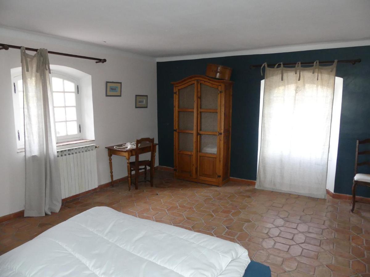 Le Charme D'Une Vieille Bastide Provencale Solliès-Pont Екстериор снимка